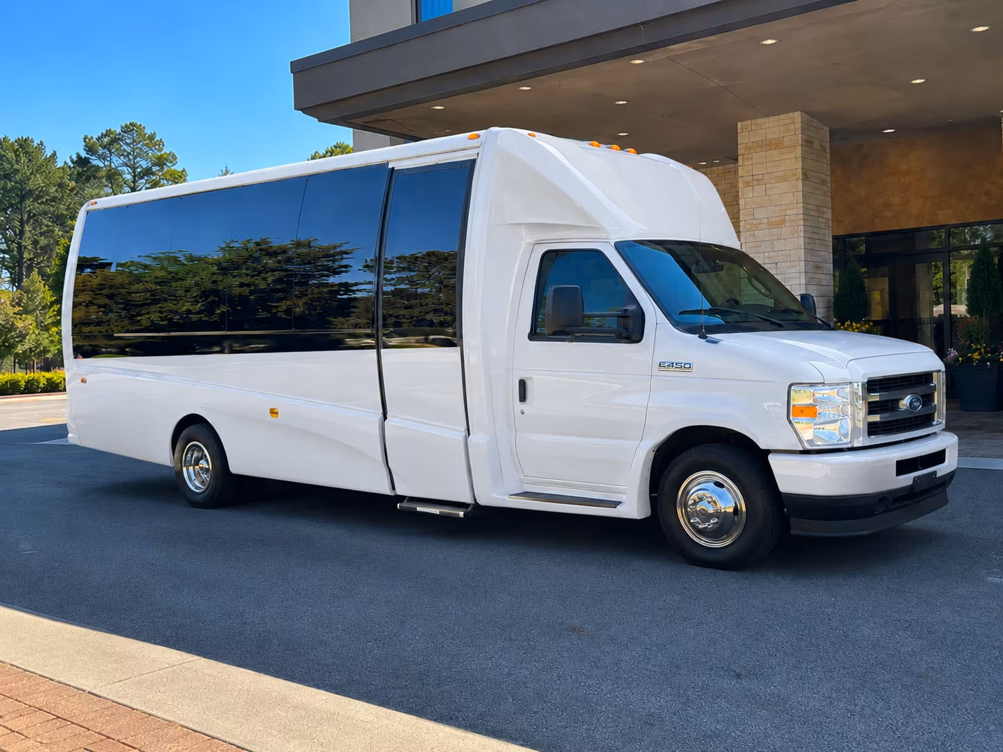 baton rouge concert transportation onboard seating