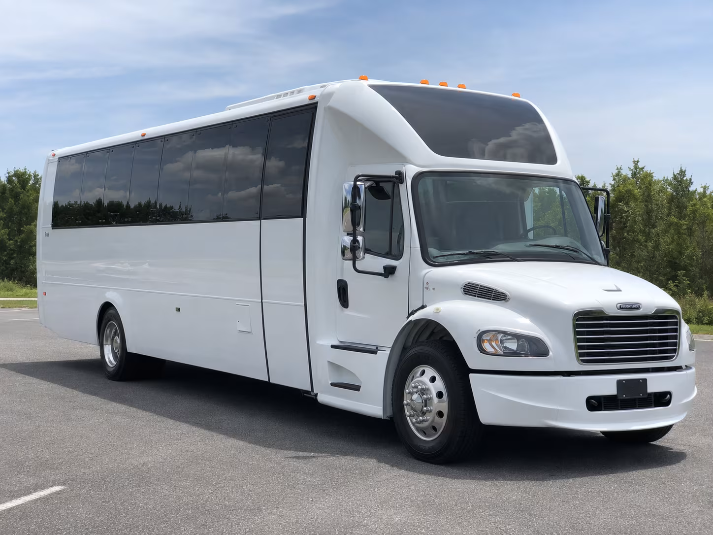 party buses and minibuses ready for baton rouge prom night